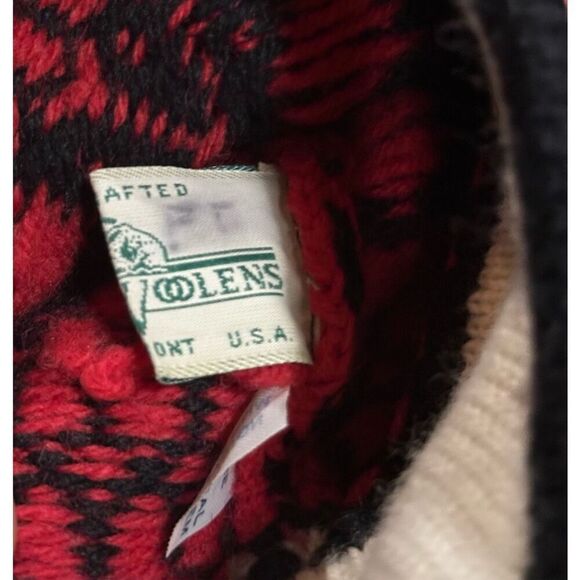 Vintage 100% Wool Ski Hat Hand Crafted STOWE Black Red White Green OS Unisex - Picture 3 of 5